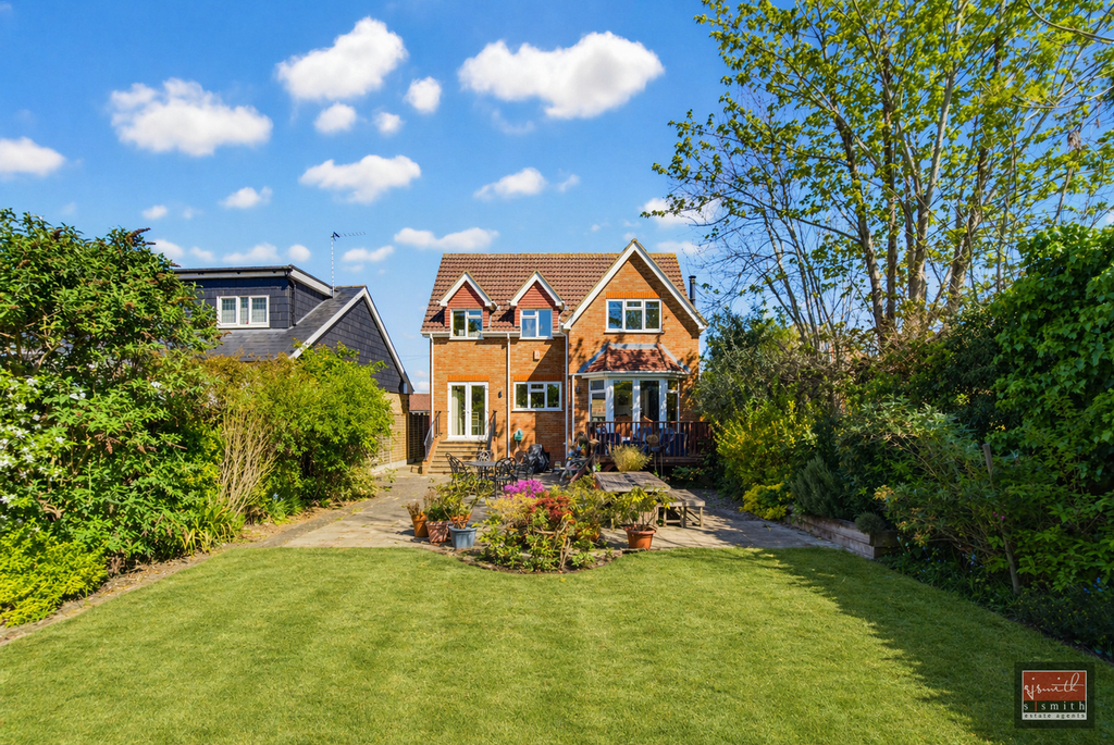 Property photo 2 of 17 Aed3EE68-Af9D-42C7-A943-36973C4544D2