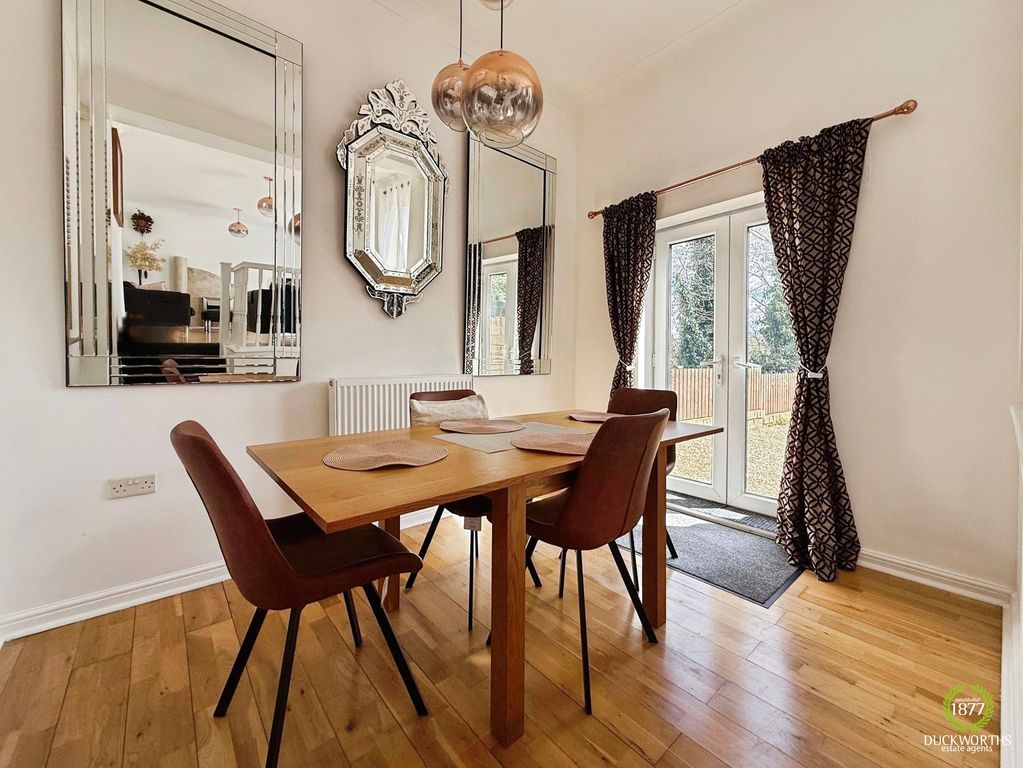 Property photo 3 of 26