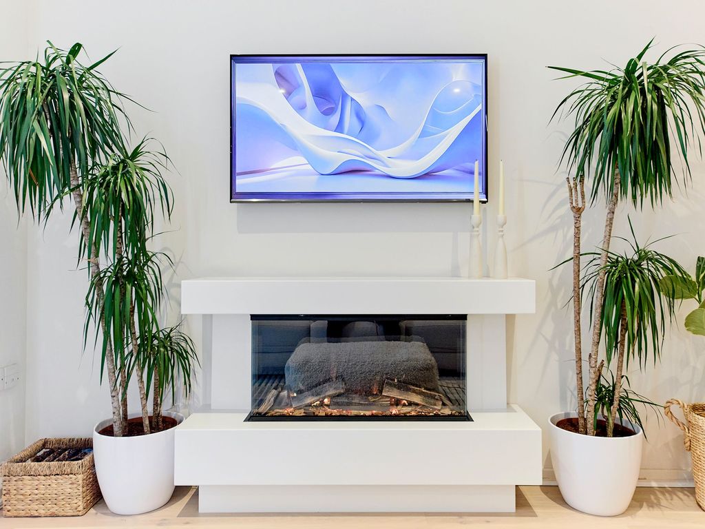 Property photo 3 of 9