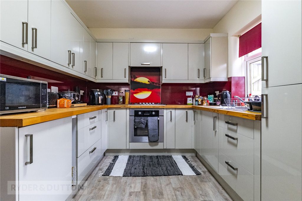 Property photo 3 of 16 Kitchen Diner