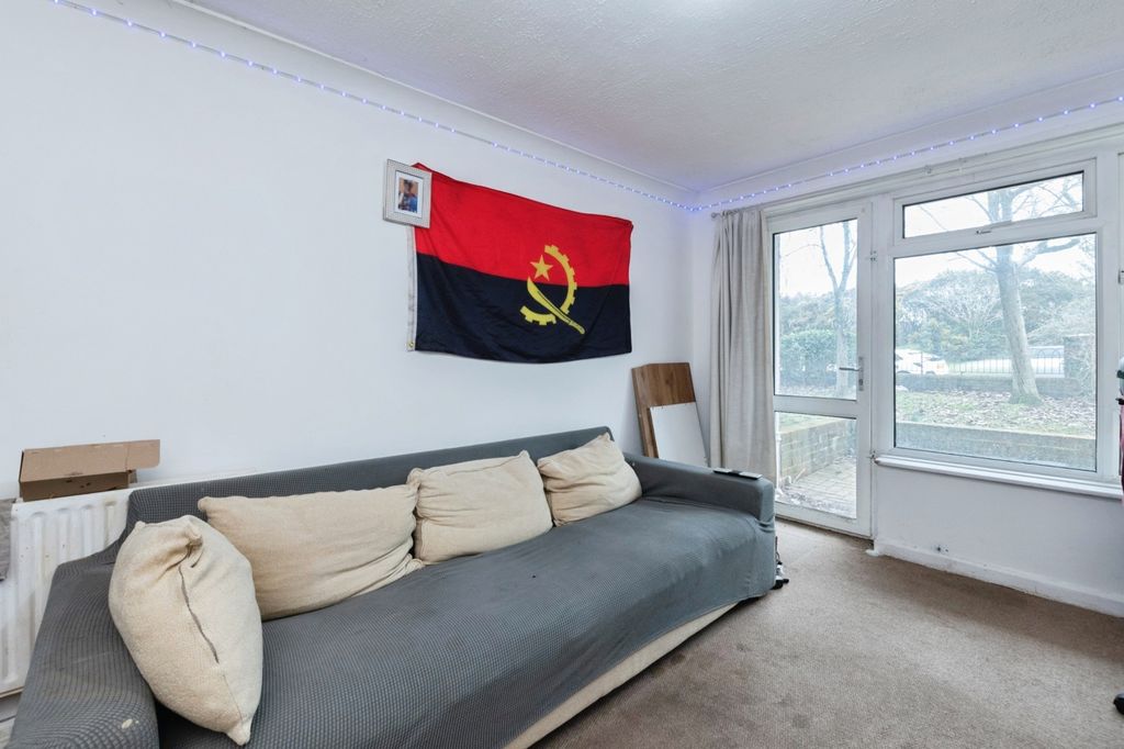 Property photo 3 of 7 Lounge/Diner