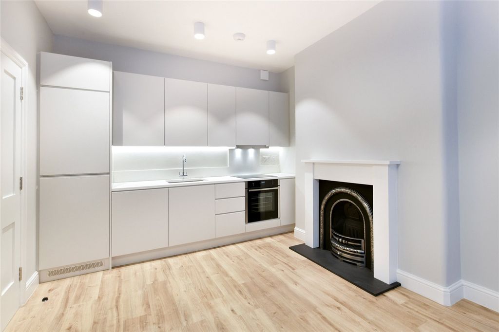 Property photo 2 of 6 Picture No. 07