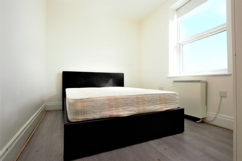 Property photo 3 of 6 Photo 1