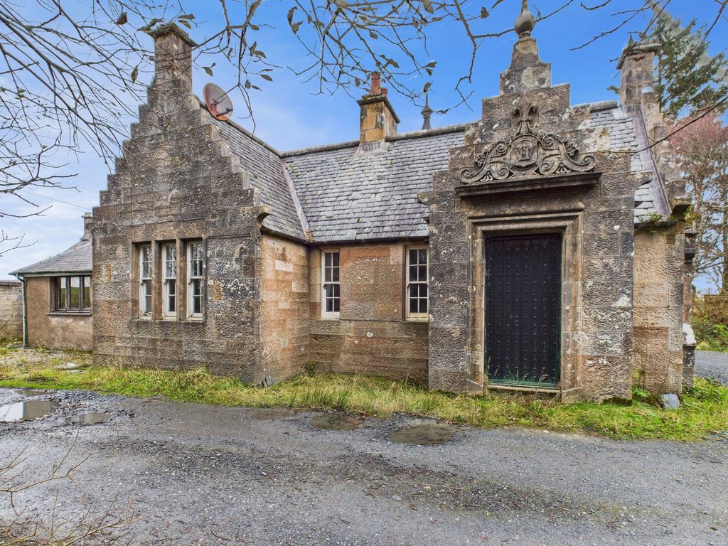 Property photo 1 of 41