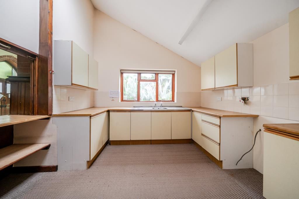 Property photo 2 of 18 Internal View