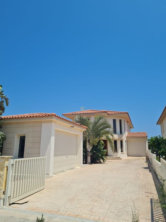 Property photo 1 of 31