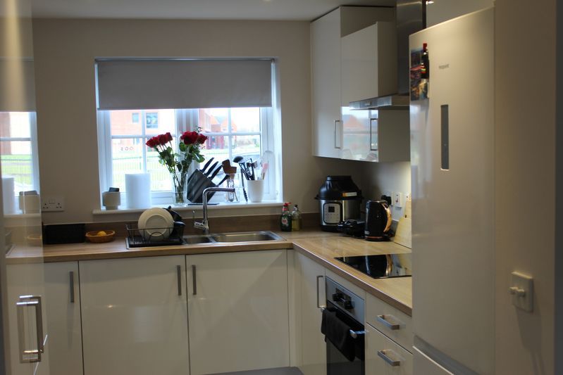 Property photo 2 of 14 Photo 8