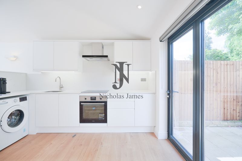 Property photo 2 of 23 Photo 21