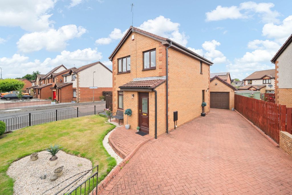 Property photo 1 of 23