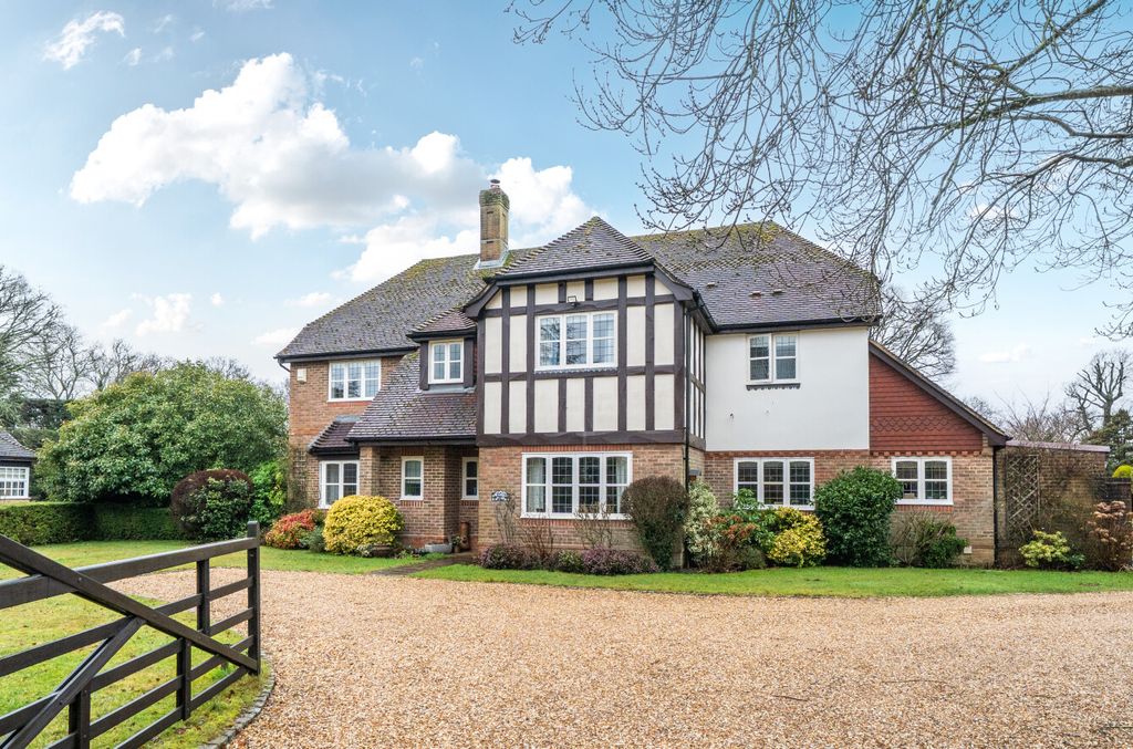 Property photo 1 of 22