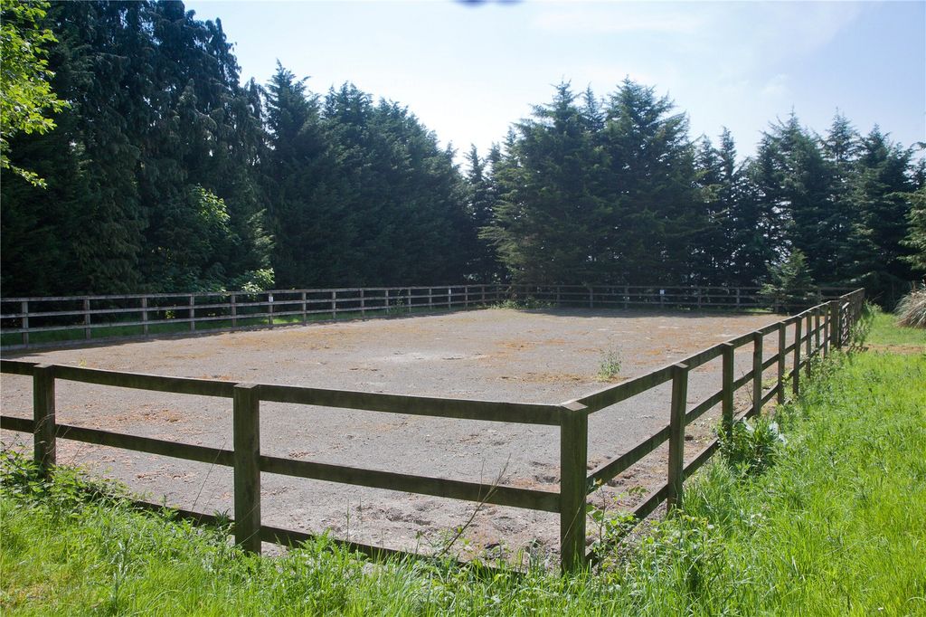 Additional image 26 of 7 bed equestrian for saleThe Grange, Amersham Road, Beaconsfield, Buckinghamshire HP9