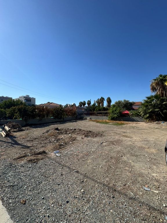 Property photo 1 of 3