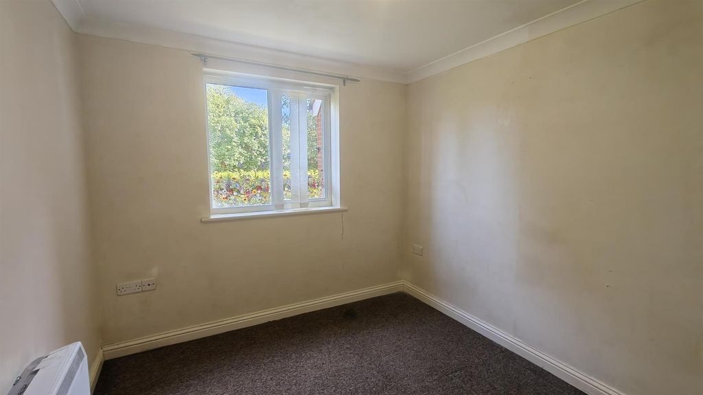 Property photo 3 of 6 Img20260924115140.Jpg