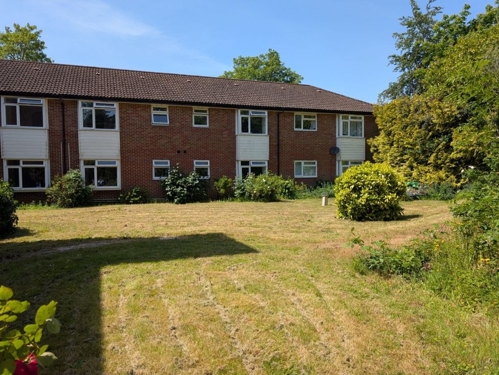 Property photo 1 of 9 Pembridge_House_Garden