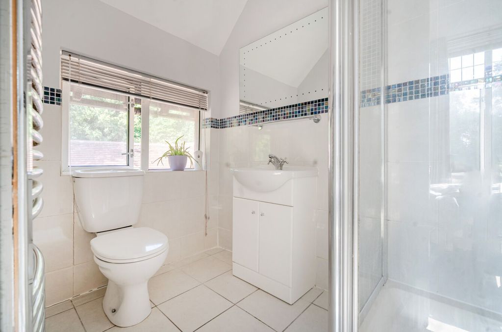 Additional image 24 of 6 bed detached house for saleFarnham Road, Liss GU33