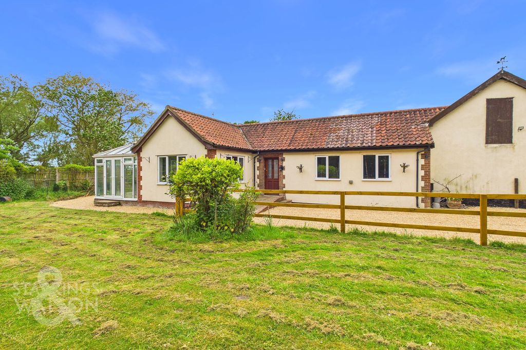 Property photo 1 of 40