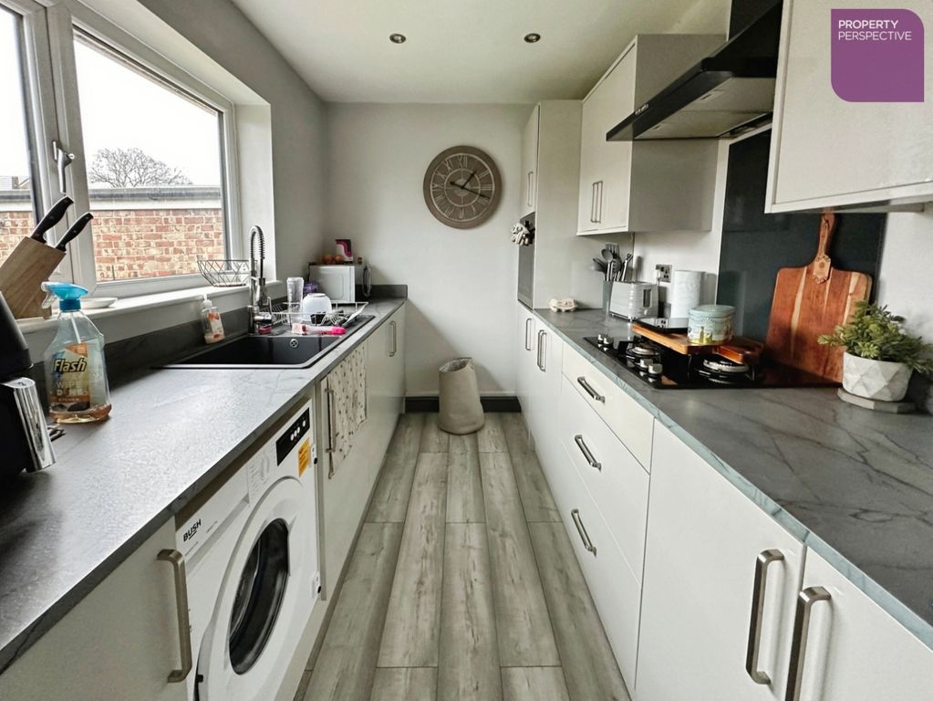 Property photo 3 of 10 Kitchen/Diner