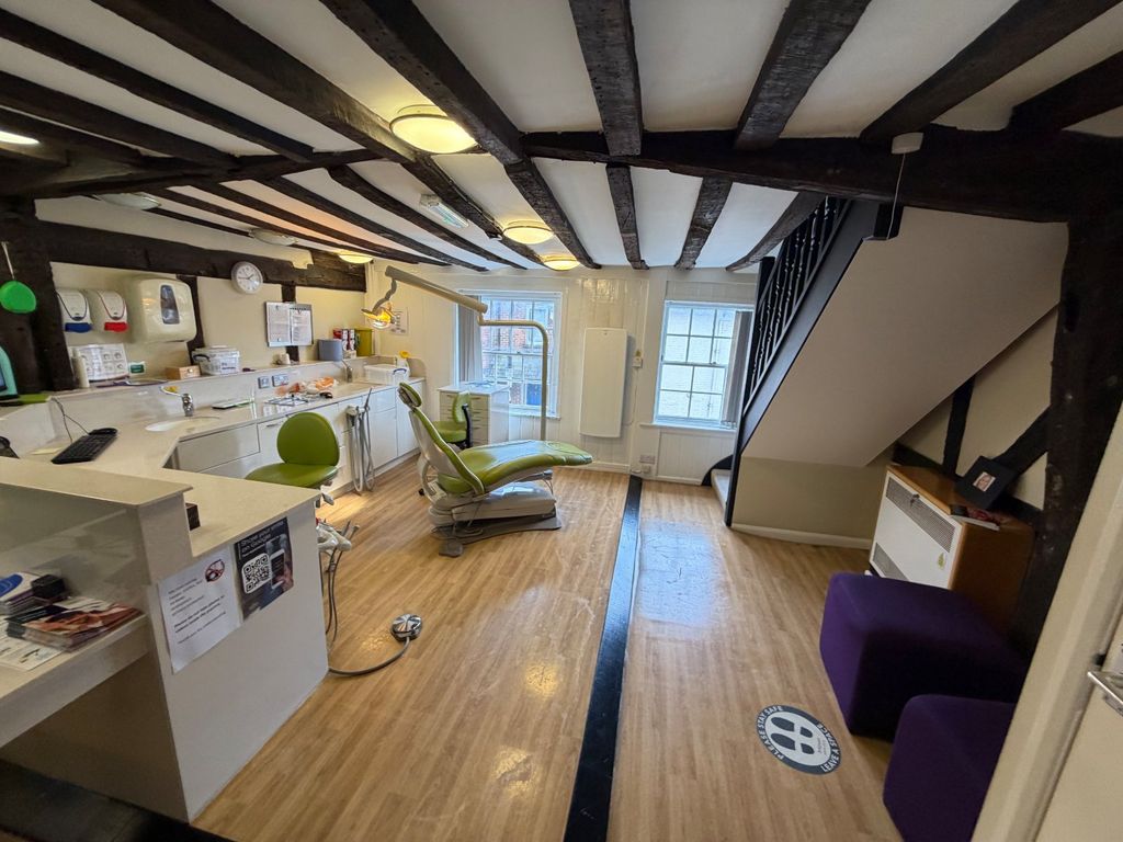 Property photo 1 of 10 Picture No. 05