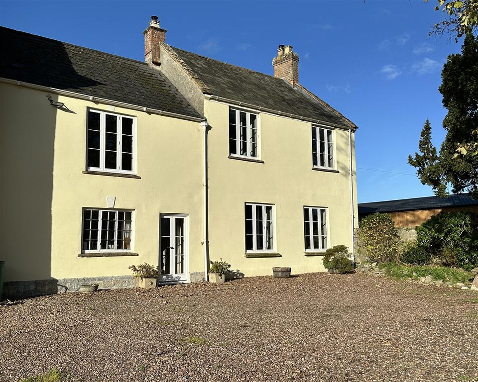 Property photo 1 of 31 E86C252C-21CD-4548-B9C5-65932721B0Ec_1_201_A.Jpeg