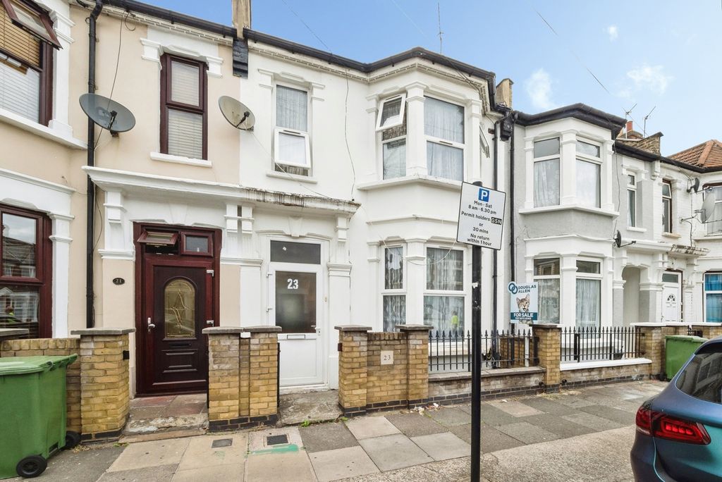 Property photo 1 of 19 Pbox-Img.Jpg
