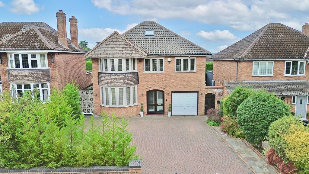 Property photo 1 of 36