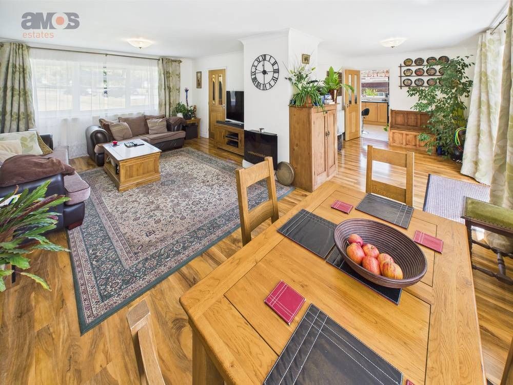 Property photo 2 of 22 4150073