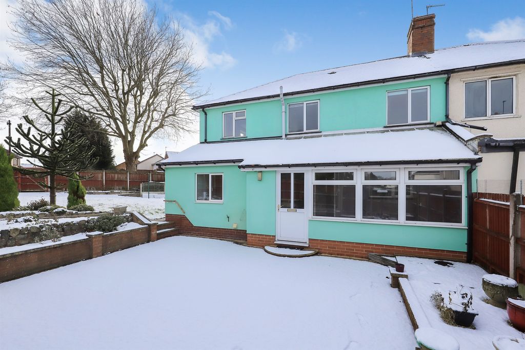 Property photo 2 of 19