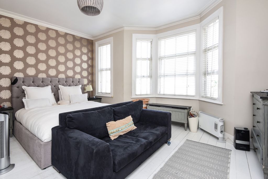 Property photo 2 of 5 277189 (3)c