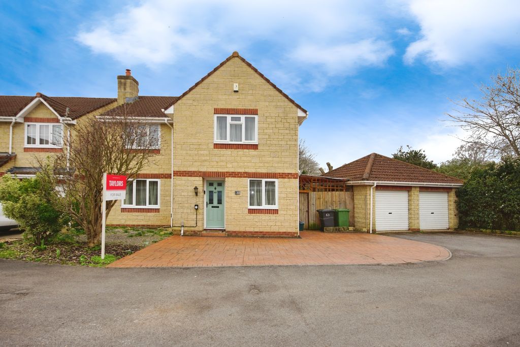 Property photo 1 of 17 Photography