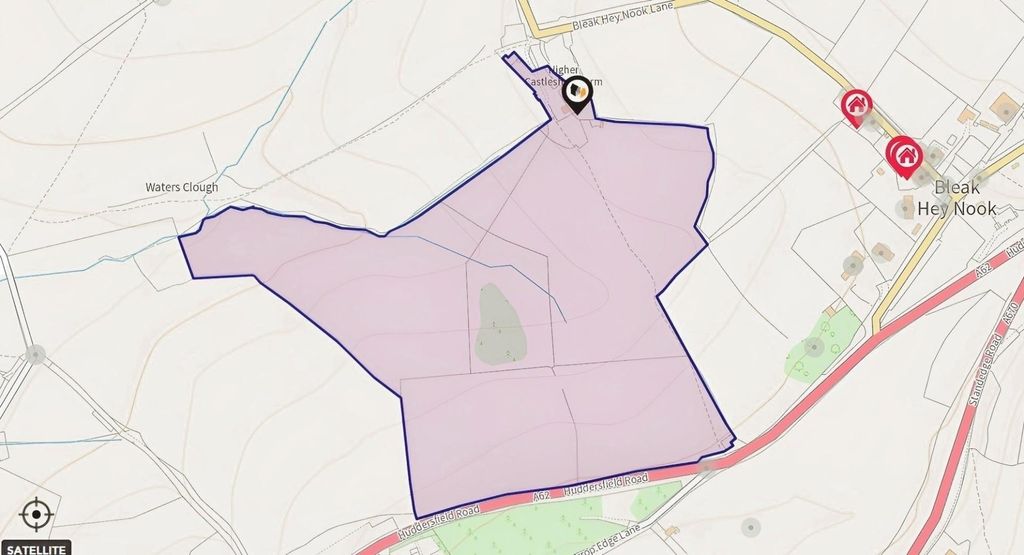 Property photo 3 of 17 Higher Castleshaw Farm