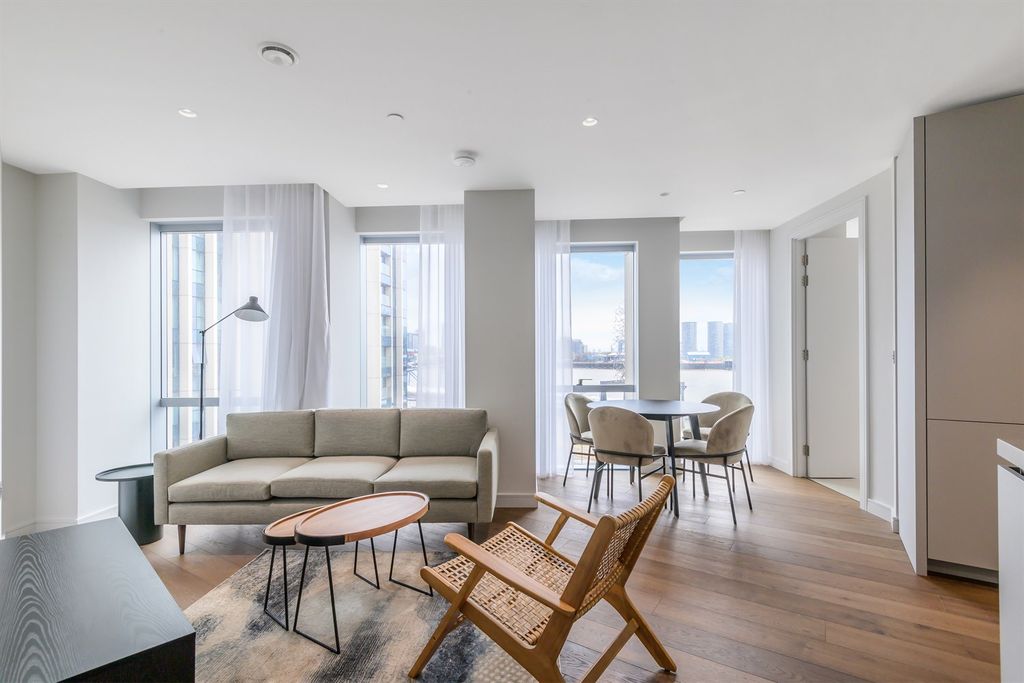 Property photo 1 of 16 (Main)