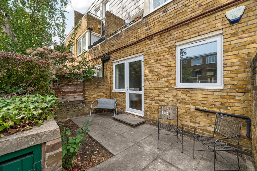 Property photo 2 of 18 Picture No. 04