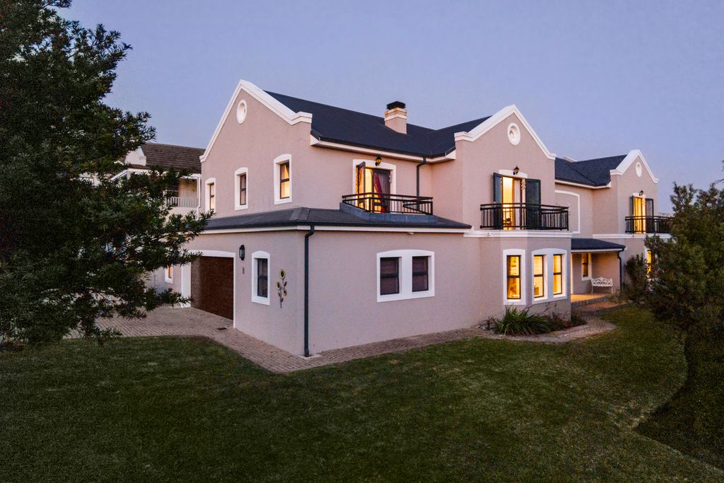 Property photo 1 of 26
