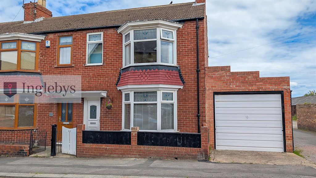 Property photo 1 of 23