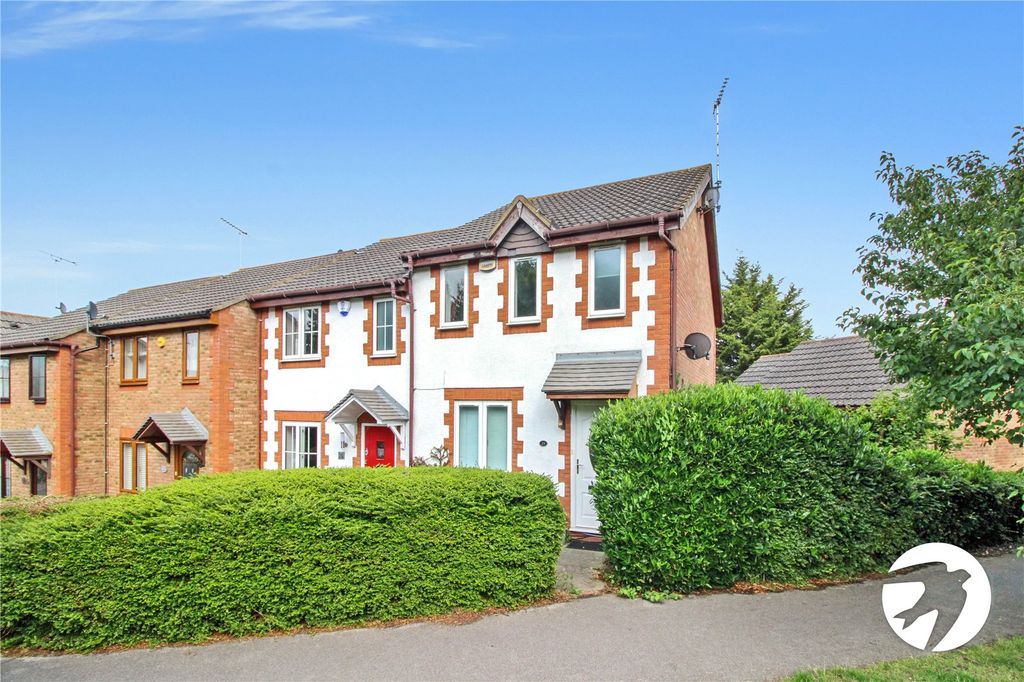 Property photo 1 of 10 External