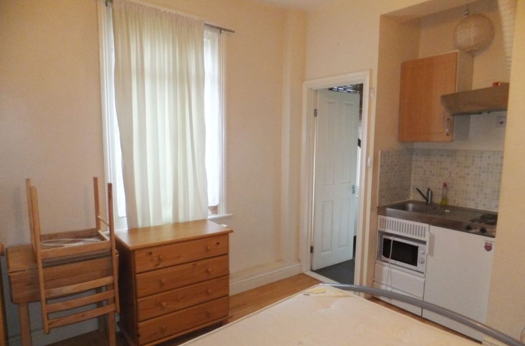 Property photo 2 of 4