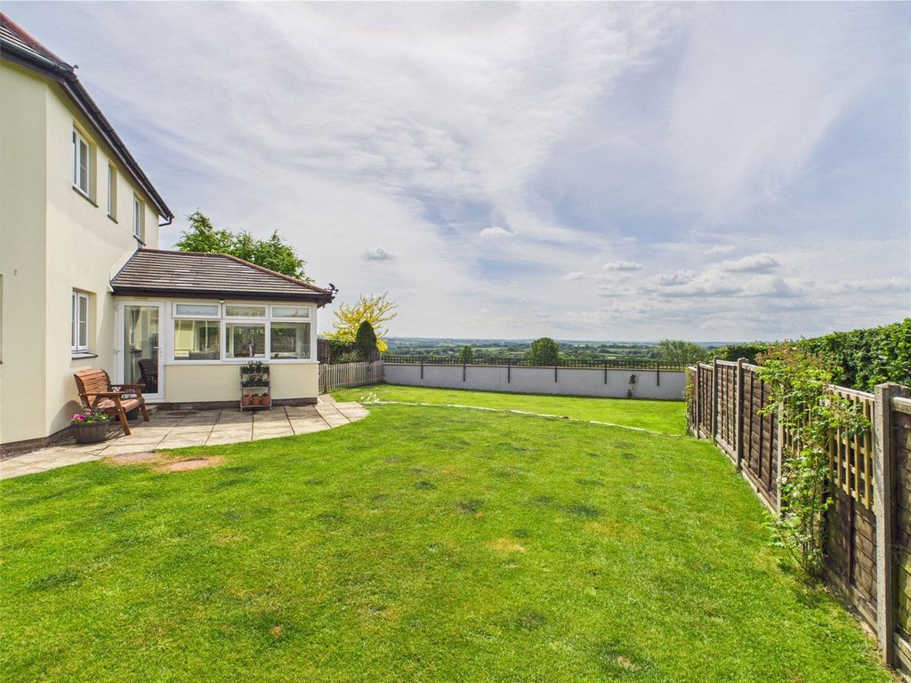 Property photo 2 of 15 Picture No. 07