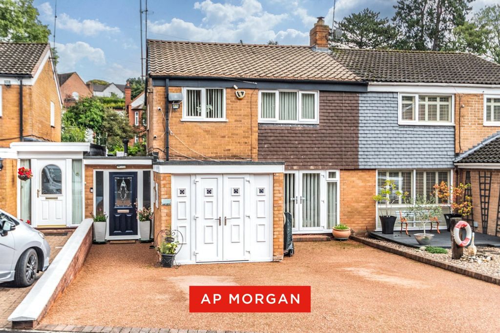 Property photo 1 of 16 Picture No. 32