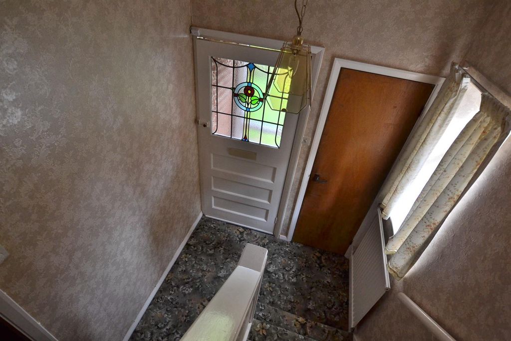 Property photo 3 of 18 Springfield Road (7).Jpg