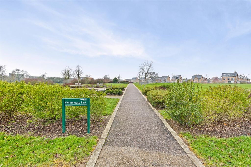 Property photo 3 of 27 60Longhorndrweb03.Jpg