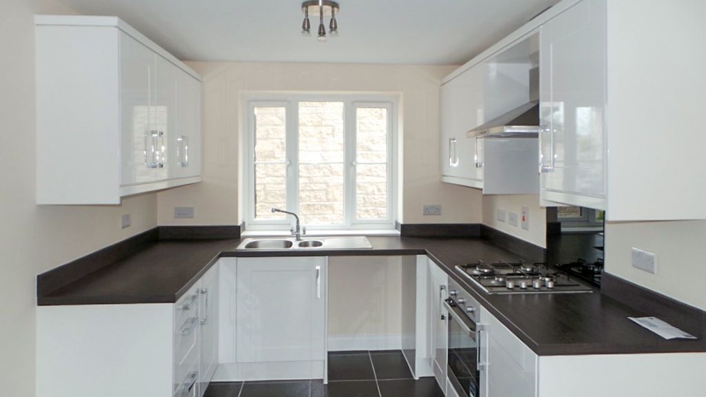 Property photo 2 of 10 Photo 2