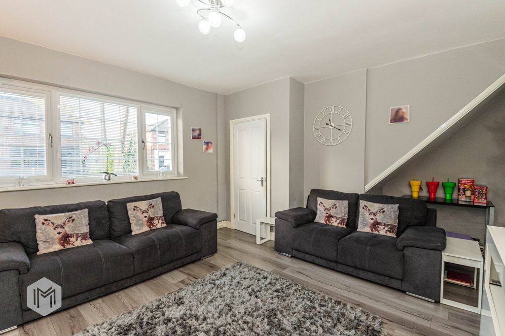 Property photo 2 of 20 Picture No. 13