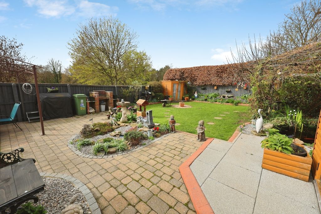 Property photo 2 of 20 Pbox-Img.Jpg