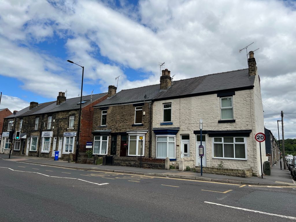 Property photo 1 of 12