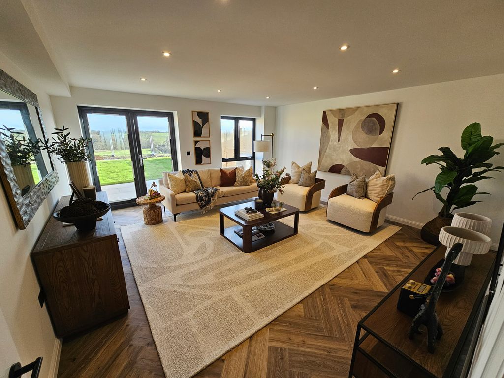 Property photo 3 of 11 Living Room