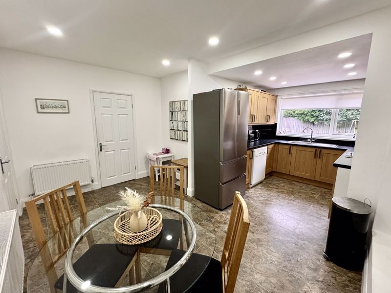 Property photo 2 of 16 Photo 2