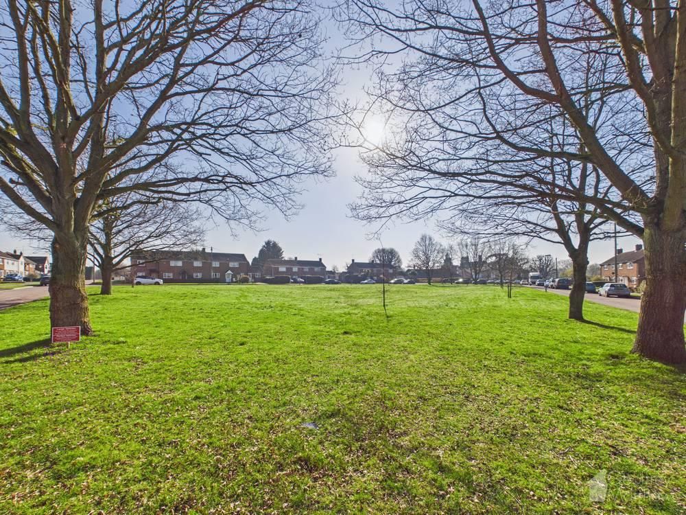 Property photo 2 of 7 Cam02367G0-Pr0387-Still003-Thumbnail-H750-70.Jpg