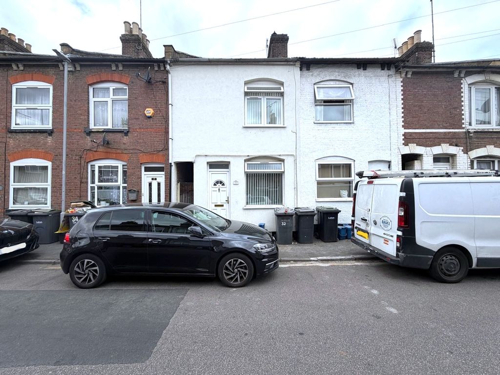 Property photo 1 of 7