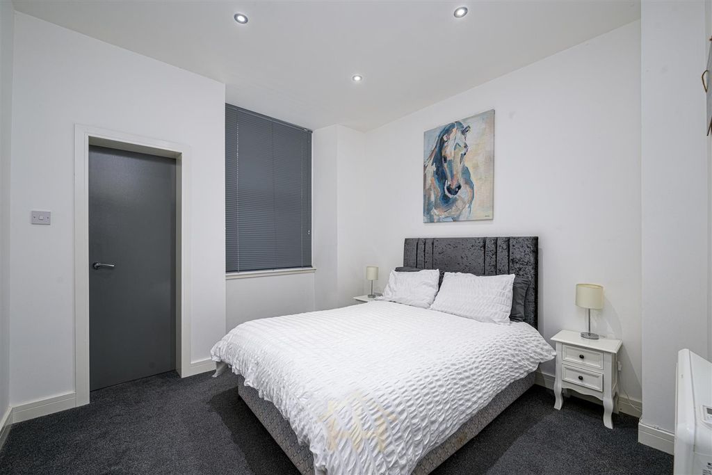 Property photo 2 of 6 Z92_6929-Edit.Jpg