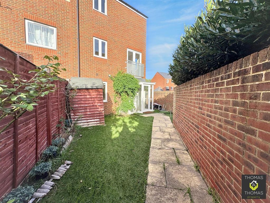 Property photo 2 of 15 Img_0143.Jpg